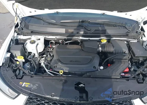 2025 Chrysler Pacifica Select from USA, damaged, VIN 2C4RC1BG0SR612075